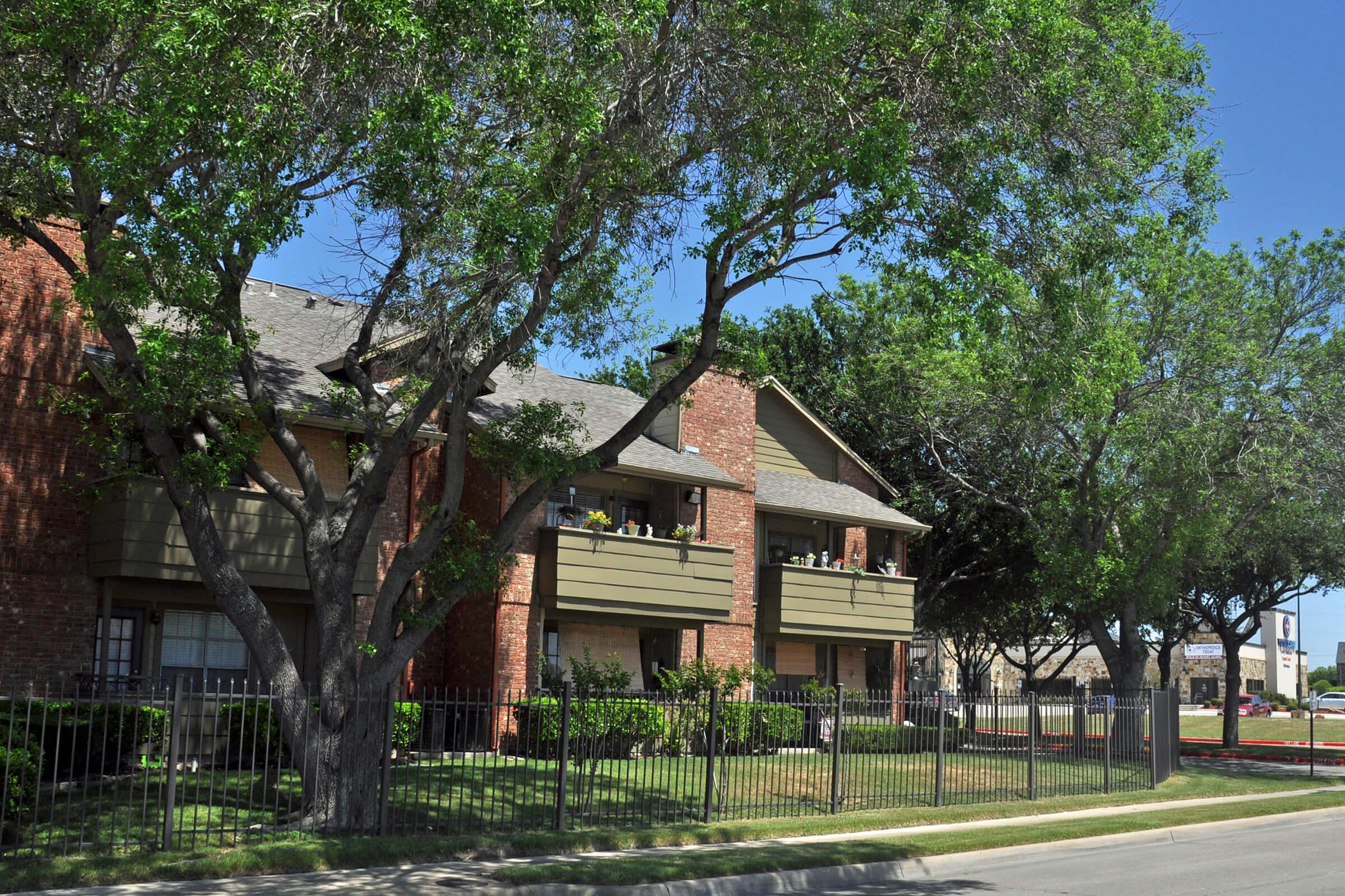 Chesapeake Apartments Photo Gallery